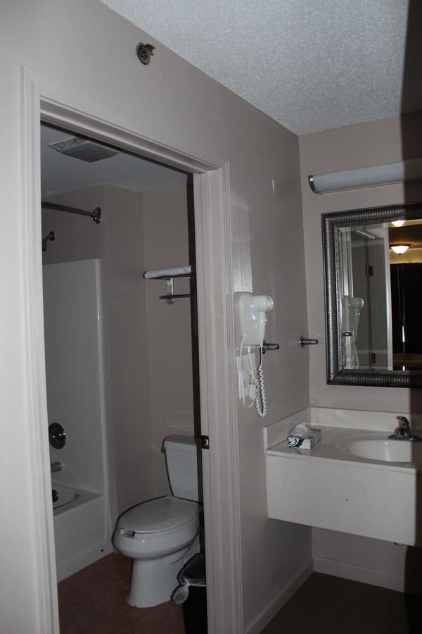 Carom Inn Denham Springs-Batonrouge Ngoại thất bức ảnh
