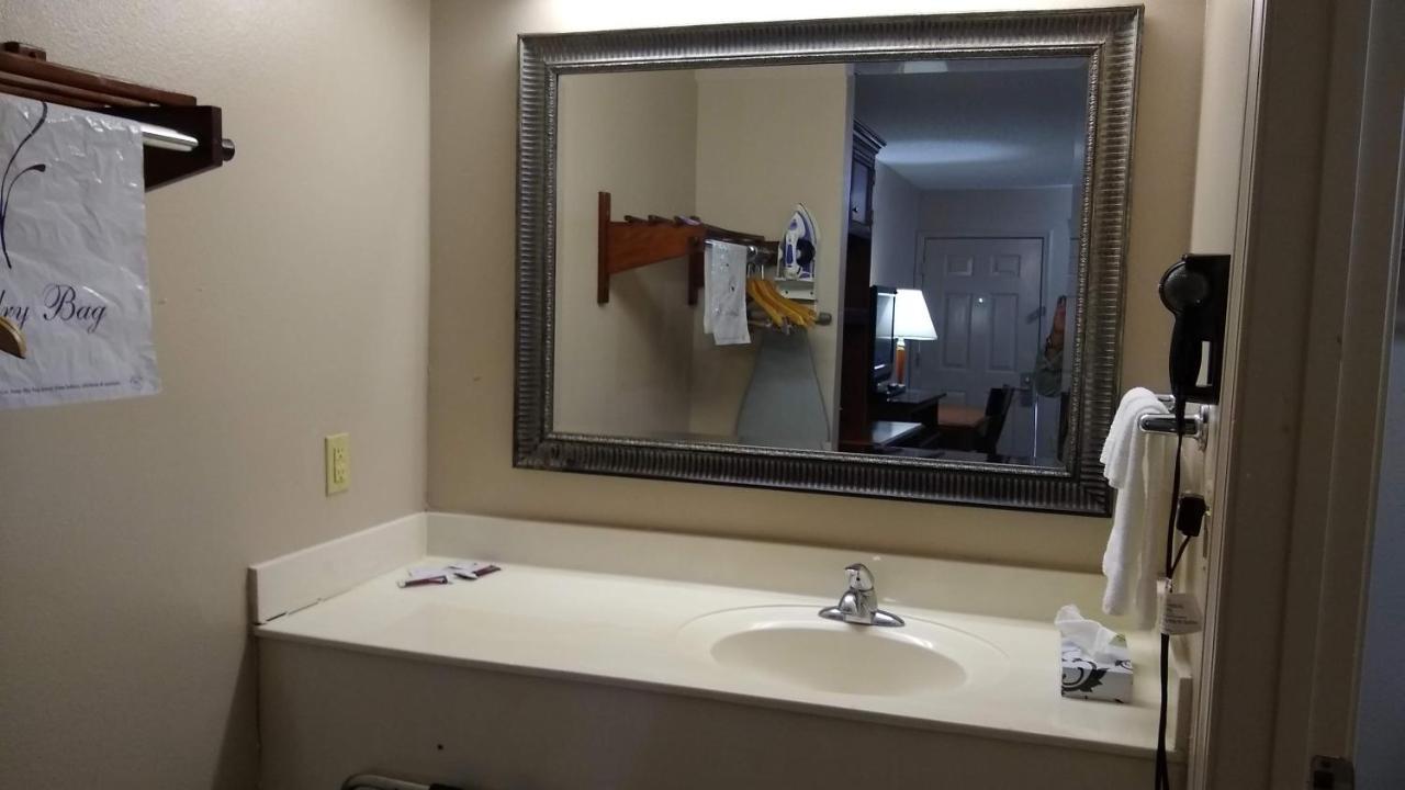 Carom Inn Denham Springs-Batonrouge Ngoại thất bức ảnh
